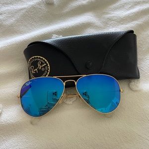 Blue lenses Ray Bans pilot